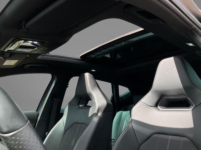 Cupra Formentor 1.4 e-Hybrid/245PK VZ Panoramadak · Navigatie · 360°Camera + Parkeersensoren ·