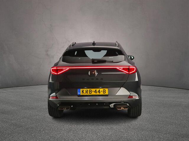 Cupra Formentor 1.4 e-Hybrid VZ Performance 245pk DSG Automaat, Adaptive cruise control, Lederen bekleding, Stoelverwarming, Stuurverwarming, Achteruitrijcamera, App-connect, LED koplampen