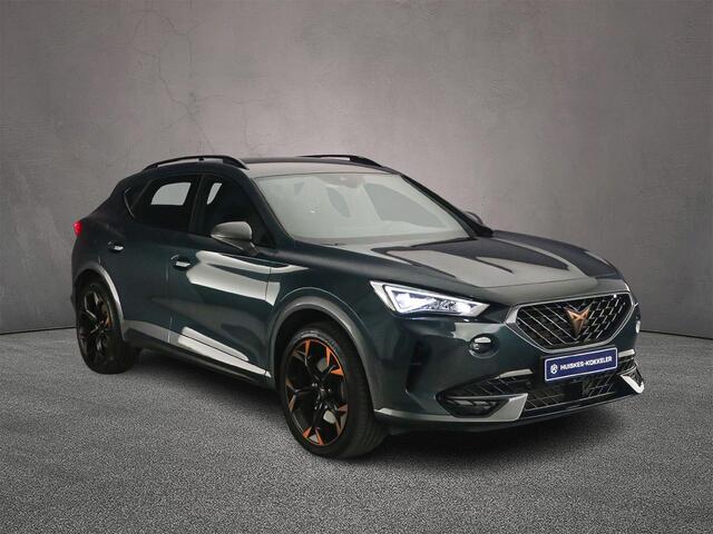 Cupra Formentor 1.4 e-Hybrid VZ Performance 245pk DSG Automaat, Adaptive cruise control, Lederen bekleding, Stoelverwarming, Stuurverwarming, Achteruitrijcamera, App-connect, LED koplampen