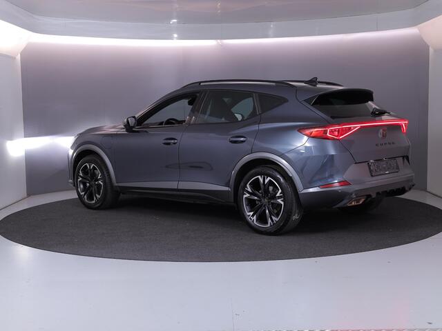 Cupra Formentor 1.4 e-Hybrid Business 204 pk Automaat | Navigatie | Parkeersensoren (Park assist) | Achteruitrijcamera | Autom. airco (3 zones) | Elektr. bestuurdersstoel met geheugen |
