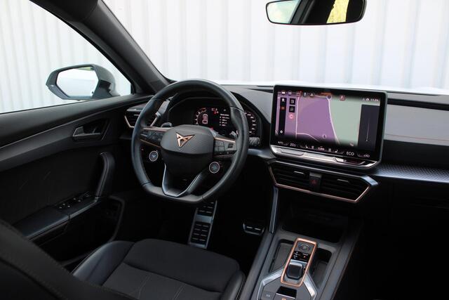 Cupra Formentor 1.5 TSI e-Hybrid Business | Incl. 12 maanden garantie | SOH 100% | Adaptieve cruise control | Apple carplay/Android auto | 360° camera | Climate control | DAB radio | Standkachel |