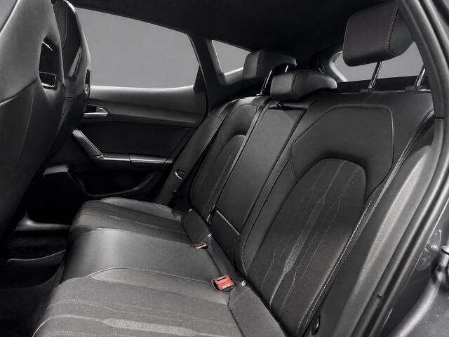 Cupra Formentor 1.4 TSI 204pk DSG e-Hybrid Essential Limited · Panoramadak · Camera · Elek. Achterklep · Stuur- & Stoelverwarming · Keyless · Elek. Bestuurdersstoel + Geheugen ·
