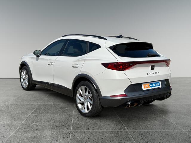 Cupra Formentor 1.4 204pk e-Hybrid Business Verwarmbaar stuurwiel | Parkeersensoren achter | Keyless entry & go