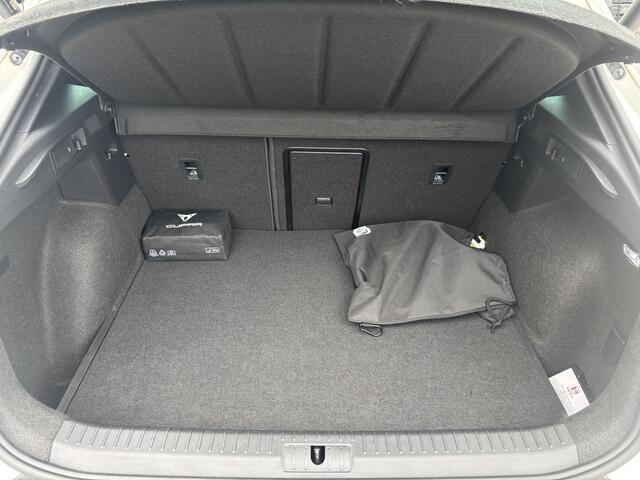 Cupra Formentor 1.4 e-Hybrid VZ Black Line PHEV Automaat Kuipstoelen / Full LED / Keyless
