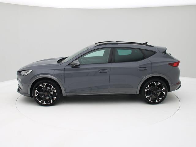 Cupra Formentor 1.4 e-Hybrid Business 204PK / Panorama / Carplay / Navi / Camera