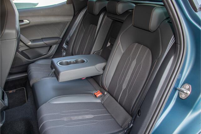 Cupra Formentor 1.4 e-Hybrid 245pk VZ, Stoel & Stuurverwarming, Navigatie, Camera, Full LED, Adaptive Cruise, DAB+