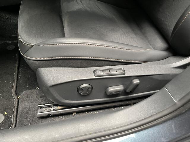 Cupra Formentor 1.5 TSI e-Hybrid Business / AUTOMAAT/ PARK.SENSOR.V+A/ 360 CAMERA/ FULL LINK/ STUUR+STOELVERWARM./ ACC/ MEMORY SEAT/ ELEK.ACHTERKLEP/ KEYLESS/ DIGITAL DASH/ RIJ-MODI/ NAVI/ DAB/ CLIMA/ LED/ 18'' LMV