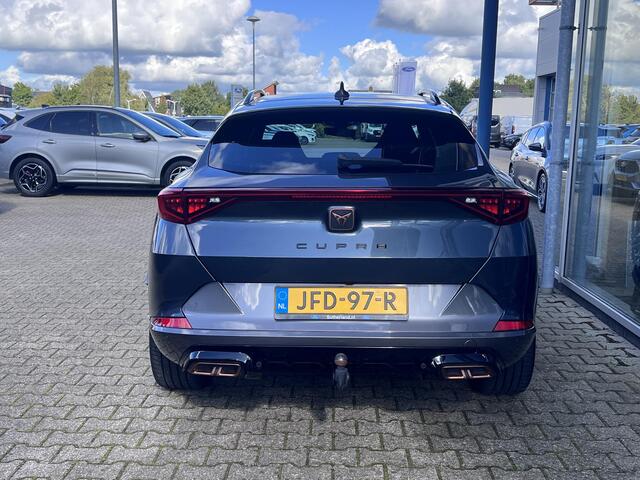 Cupra Formentor 1.4 e-Hybrid VZ Copper Edition | 245pk | Trekhaak | Adaptive Cruise Control | 360 graden camera |
