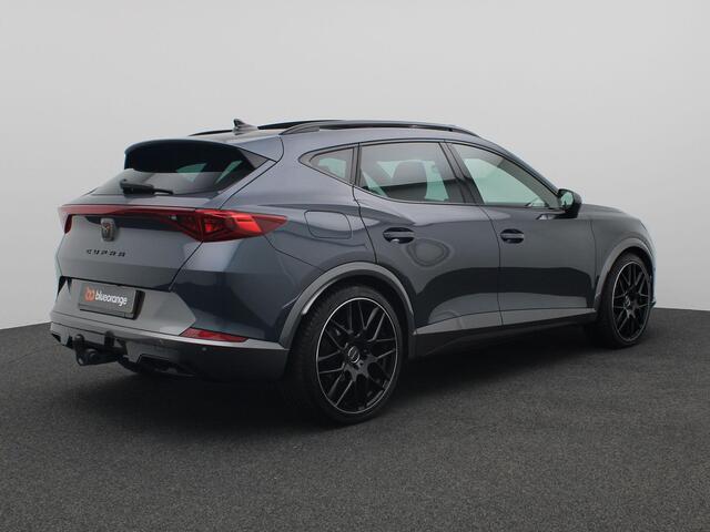Cupra Formentor 2.0 TSI 190PK DSG Panoramadak, Trekhaak, Achteruitrijcamera, Navi, Stoelverwarming, 19" LM Velgen