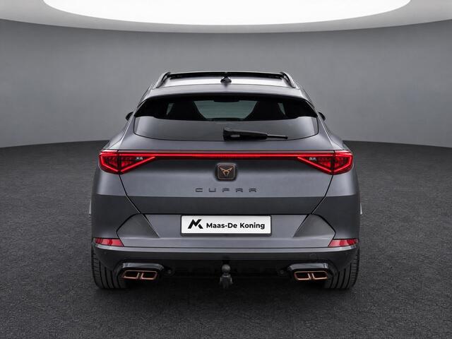 Cupra Formentor 1.4e-Hybrid 180kW/245PK VZ · Panoramadak · Trekhaak · BEATS audio · Camera + Parkeersensoren