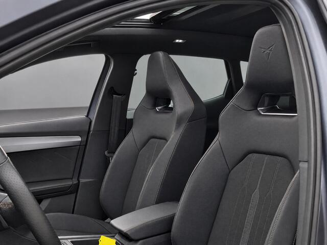 Cupra Formentor 1.4e-Hybrid 180kW/245PK VZ · Panoramadak · Trekhaak · BEATS audio · Camera + Parkeersensoren