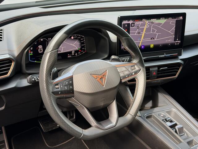 Cupra Formentor 1.4 e-Hybrid 245pk *!* RADAR/ 360 CAMERA/ CARPLAY/ 26DKM/ NAVIGATIE *!*