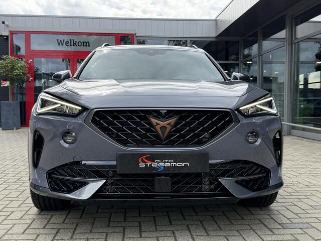 Cupra Formentor 1.4 e-Hybrid 245pk *!* RADAR/ 360 CAMERA/ CARPLAY/ 26DKM/ NAVIGATIE *!*