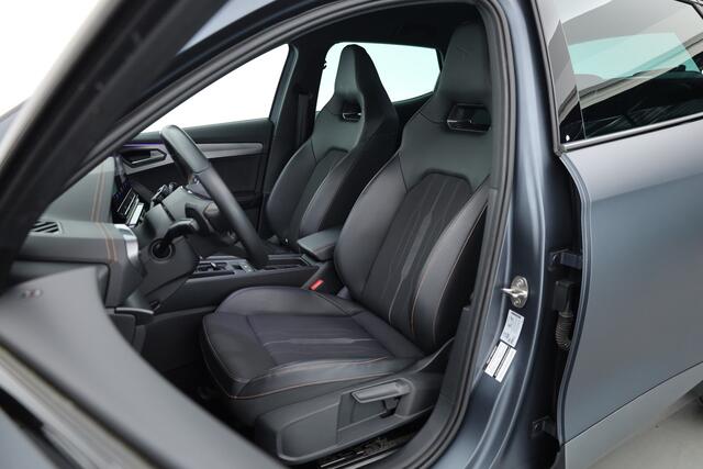 Cupra Formentor 1.4 e-Hybrid VZ Performance | Rijklaar! | Adapt. Cruise | Camera + PDC | Stoel- Stuurverw. | All Season | 19'' | Navi
