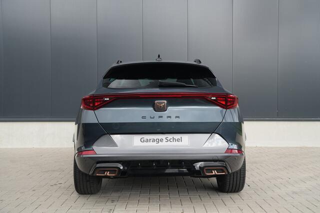 Cupra Formentor 1.4 TSI e-Hybrid VZ - ACC - Stoel-stuurverwarming - Navi - Camera - Matrix LED - Kuipstoelen - Rijklaar