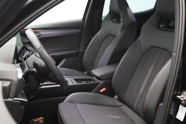 Cupra Formentor 1.4 e-Hybrid 245 PK VZ Copper Edition PHEV, Panoramadak, Memory, Camera, Trekhaak, 360 Camera, Stuur-Startknop