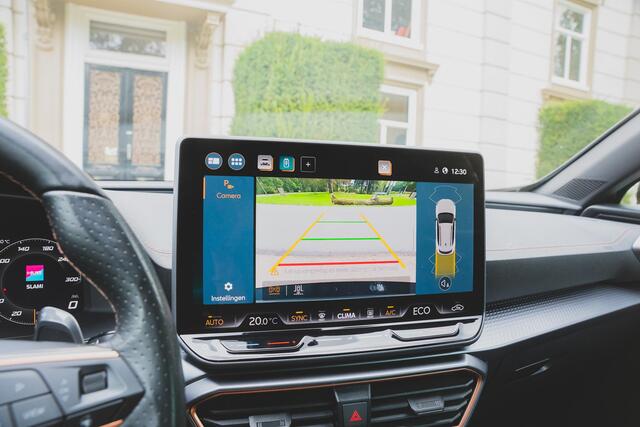 Cupra Formentor 1.5 TSI e-Hybrid Business KEYLESS | ADAPTIVE | CARPLAY | CAMERA | KEYLESS