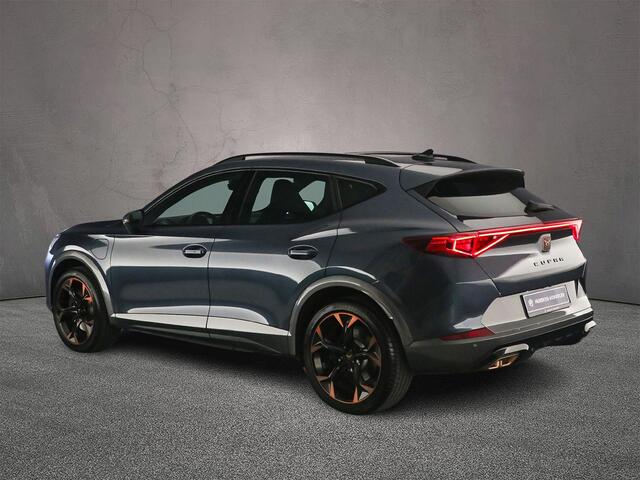 Cupra Formentor VZ Performance 1.4 TSI eHybrid 245pk DSG Automaat Trekhaak, Adaptive cruise control, Elektrische achterklep, Stoelverwarming, Navigatie, Achteruitrijcamera