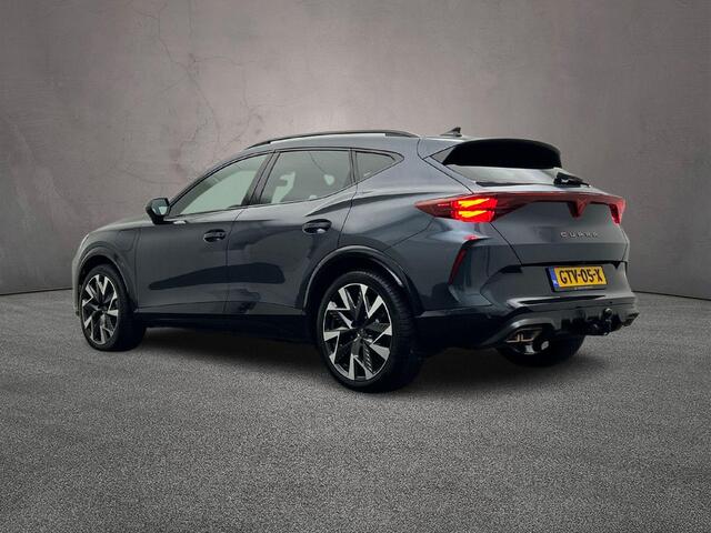 Cupra Formentor VZ Performance 1.5 TSI eHybrid 272pk DSG Automaat Trekhaak, Adaptive cruise control, Achteruitrijcamera, Navigatie, Stuurwiel verwarmd, LED koplampen