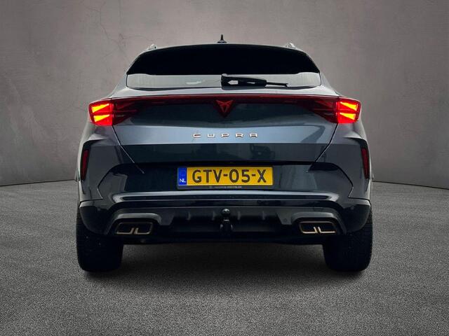 Cupra Formentor VZ Performance 1.5 TSI eHybrid 272pk DSG Automaat Trekhaak, Adaptive cruise control, Achteruitrijcamera, Navigatie, Stuurwiel verwarmd, LED koplampen