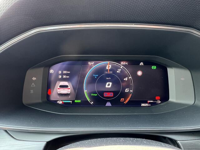 Cupra Leon 1.4 VZ Black Edition | Matte Kleur | Navi | PDC