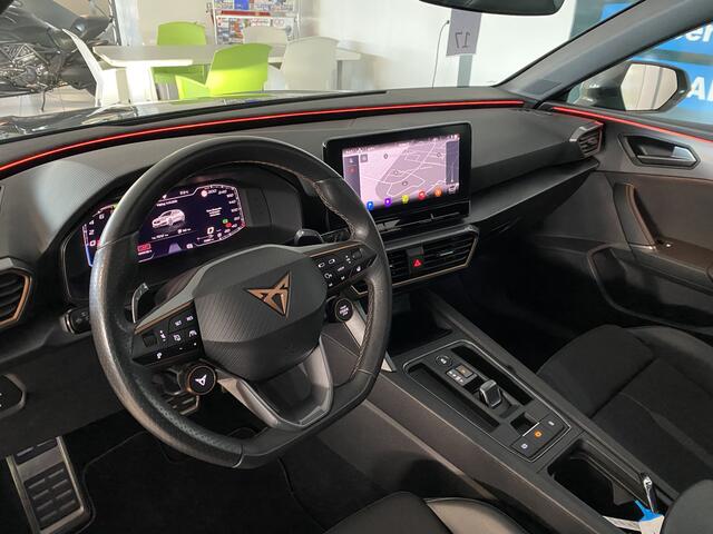 Cupra Leon 1.4 e-Hybrid VZ performance Panoramdak / Stuurverwarming /stoelverwarming / sfeerverlichting