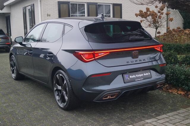 Cupra Leon 1.4e Hybrid TSI 204PK ACC/Navi/Camera/DCC/Virtual/Keyless