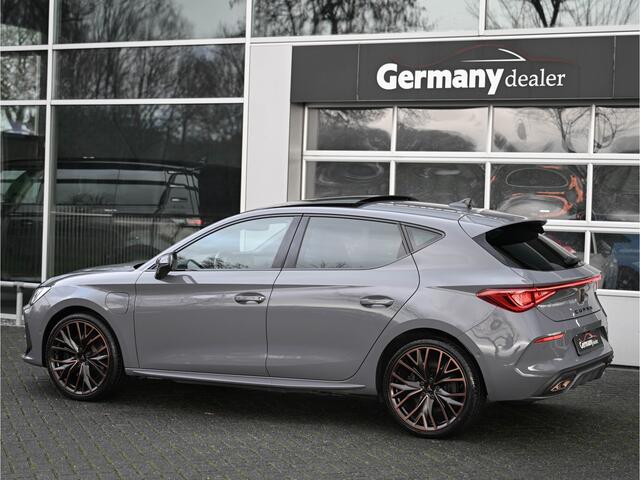 Cupra Leon 1.4 e-Hybrid 245pk VZ Copper Edition Pano LED Dodehoek Lane Ass Stuur/Stoelverw