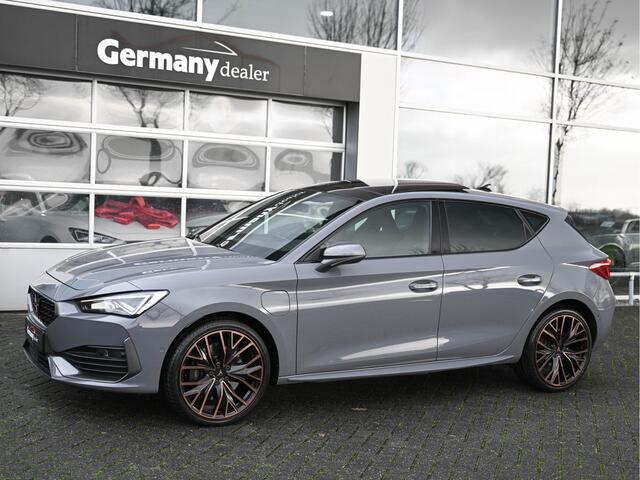 Cupra Leon 1.4 e-Hybrid 245pk VZ Copper Edition Pano LED Dodehoek Lane Ass Stuur/Stoelverw