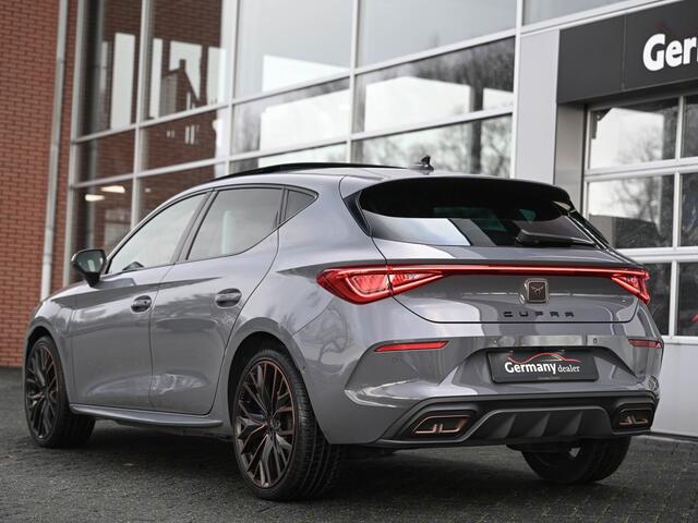 Cupra Leon 1.4 e-Hybrid 245pk VZ Copper Edition Pano LED Dodehoek Lane Ass Stuur/Stoelverw