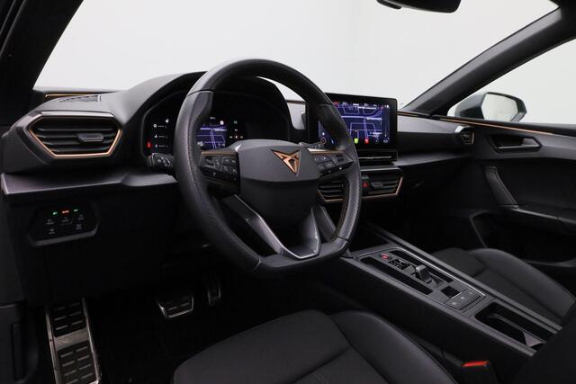 Cupra Leon 1.4 245 pk DSG e-Hybrid VZ Performance | Panoramadak | Adaptief sportonderstel | Stoelverwarming | Achteruitrijcamera | Navigatie