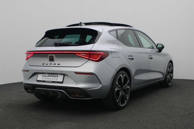 Cupra Leon 1.4 Hybrid 245 pk DSG VZ Performance | Panoramadak | Adaptief sportonderstel | Navigatie | Keyless Entry