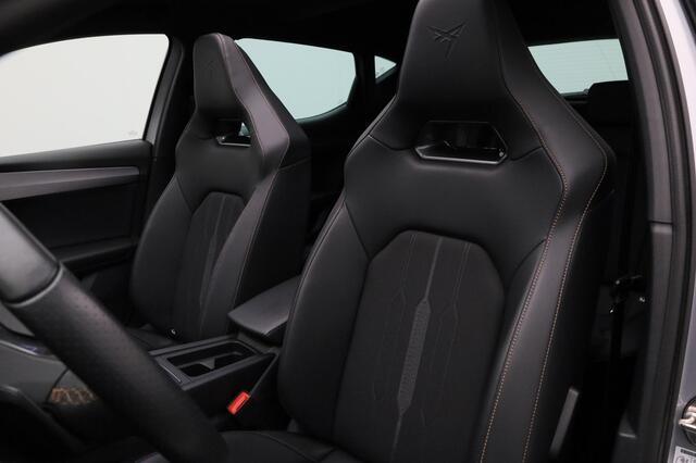 Cupra Leon 1.4 Hybrid 245 pk DSG VZ Performance | Panoramadak | Adaptief sportonderstel | Navigatie | Keyless Entry