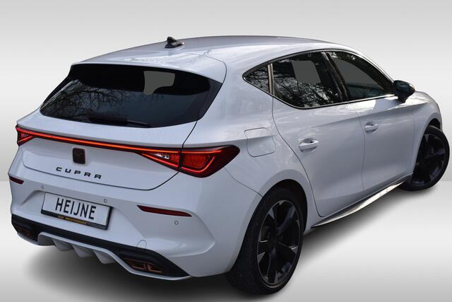 Cupra Leon e-HYBRID 204PK DSG BUSINESS SPORT NAVI/LED/LMV