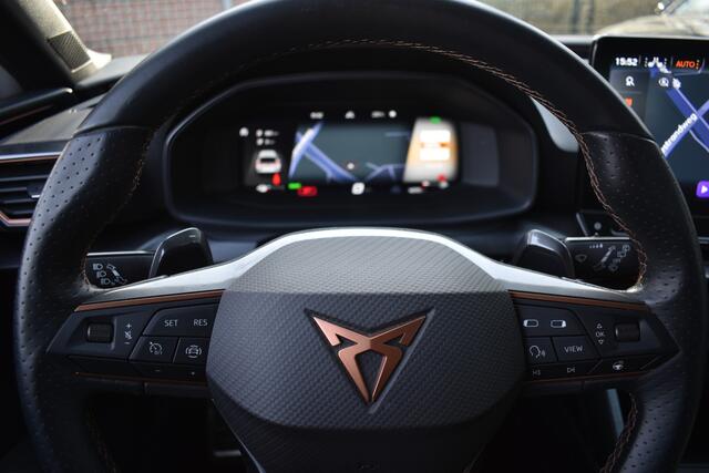 Cupra Leon e-HYBRID 204PK DSG BUSINESS SPORT NAVI/LED/LMV