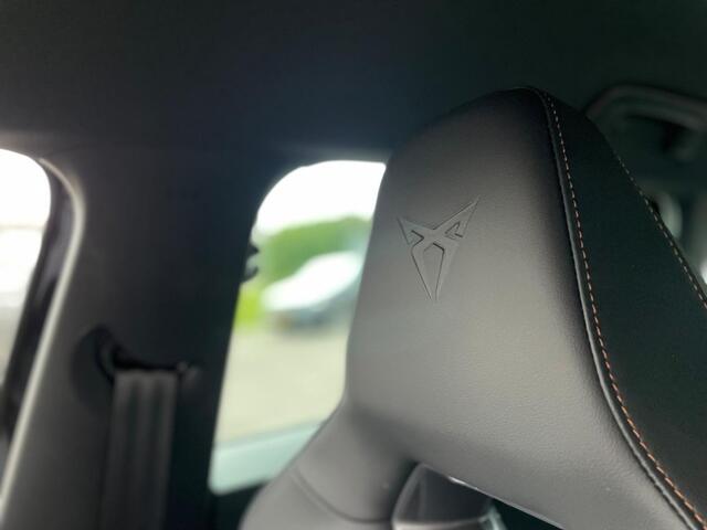 Cupra Leon Sportstourer 1.4 E-HYBRID, Carplay, Led, 10.000 km!