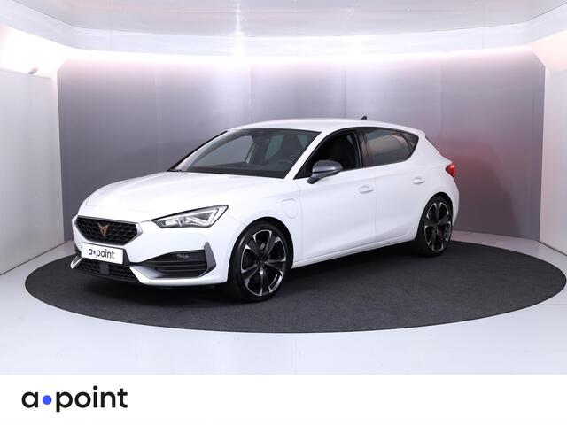 Cupra Leon 1.4 e-Hybrid VZ Business 245 pk Automaat (DSG) | Navigatie | Parkeersensoren achter | Cruise control | Autom. airco (3 zones) | LED koplampen |