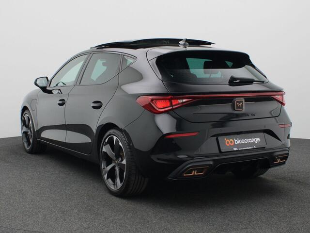 Cupra Leon 1.4 e-Hybrid Business 204PK DSG Pano-Schuifdak, Adaptieve Cruise Controle, Achteruitrijcamera, Keyless, Stoel-Stuurverwarming, Voorruitverwarming, 18" LM Velgen