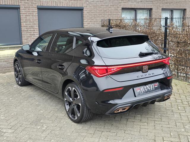 Cupra Leon 1.4 e-Hybrid VZ Adrenaline VIRTUAL ADAPTIVE CC STUUR STOELVERWARMING KEYLESS SFEERVERLICHTING