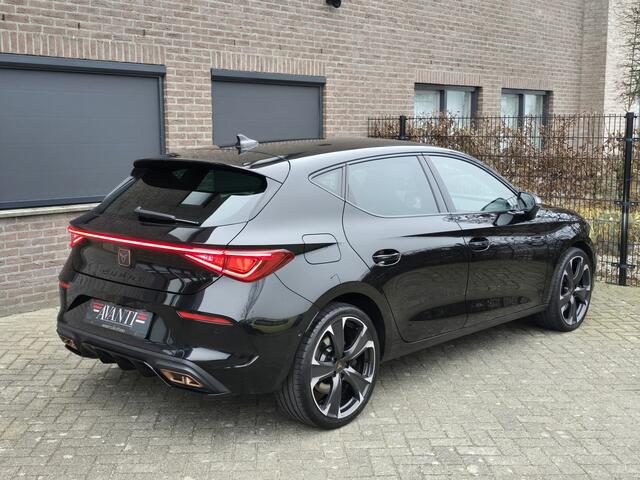 Cupra Leon 1.4 e-Hybrid VZ Adrenaline VIRTUAL ADAPTIVE CC STUUR STOELVERWARMING KEYLESS SFEERVERLICHTING