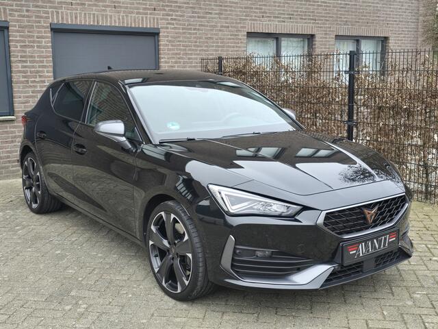 Cupra Leon 1.4 e-Hybrid VZ Adrenaline VIRTUAL ADAPTIVE CC STUUR STOELVERWARMING KEYLESS SFEERVERLICHTING