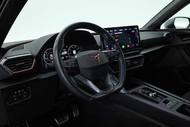 Cupra Leon 1.4 e-Hybrid | Navi | Camera | Adapt. Cruise | Stoel- Stuurverw. |