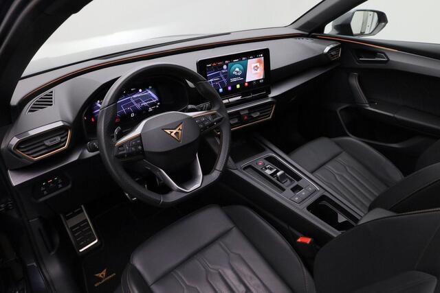 Cupra Leon 1.4 245 pk DSG e-Hybrid VZ Performance | Panoramadak | Lederen kuipstoelen | Adaptief sportonderstel | Geheugenstoel | Navigatie 10 inch | Stuur-/stoelverwarming