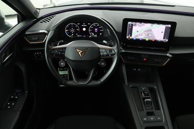 Cupra Leon 1.4 e-Hybrid | 245pk | Panoramadak | Stoel & stuurverwarming | Carplay | Adaptive cruise | Sfeerverlichting | Navigatie | Camera | PHEV