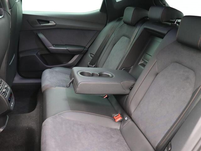 Cupra Leon 1.5 TSI e-Hybrid VZ Performance 272PK DSG matrix led, schuif-kanteldak, achteruitrijcamera, stuur-stoelverwarming, adaptive cruise met travel assist, elek. verstelbare voorstoel, side assist, keyless, 19" lichtmetaal