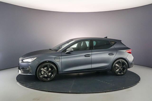 Cupra Leon VZ Business 1.4 TSI e-Hybrid 204pk DSG Automaat Adaptive cruise control, Achteruitrijcamera, Navigatie, Stuurwiel verwarmd, Parkeersensoren, Stoelverwarming