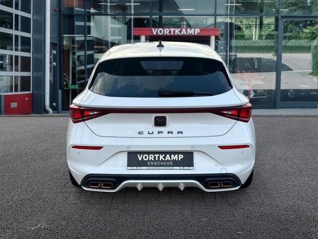 Cupra Leon 1.4 TSI DSG VZ E-HYBRID PANO-DAK/NAVI/ACC/PDC/STOELVERW