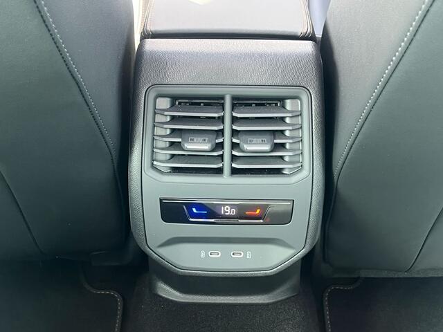 Cupra Leon Sportstourer 1.5 e-Hybrid 272pk VZ Performance | Sennheiser