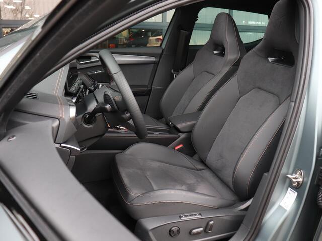 Cupra Leon 1.5 TSI e-Hybrid 272PK VZ Performance | Panoramadak | SennHeiser Audio | Stoel- & Stuurverwarming | Adaptieve Cruise Control |