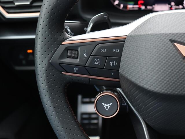Cupra Leon 1.5 TSI e-Hybrid 272PK VZ Performance | Panoramadak | SennHeiser Audio | Stoel- & Stuurverwarming | Adaptieve Cruise Control |